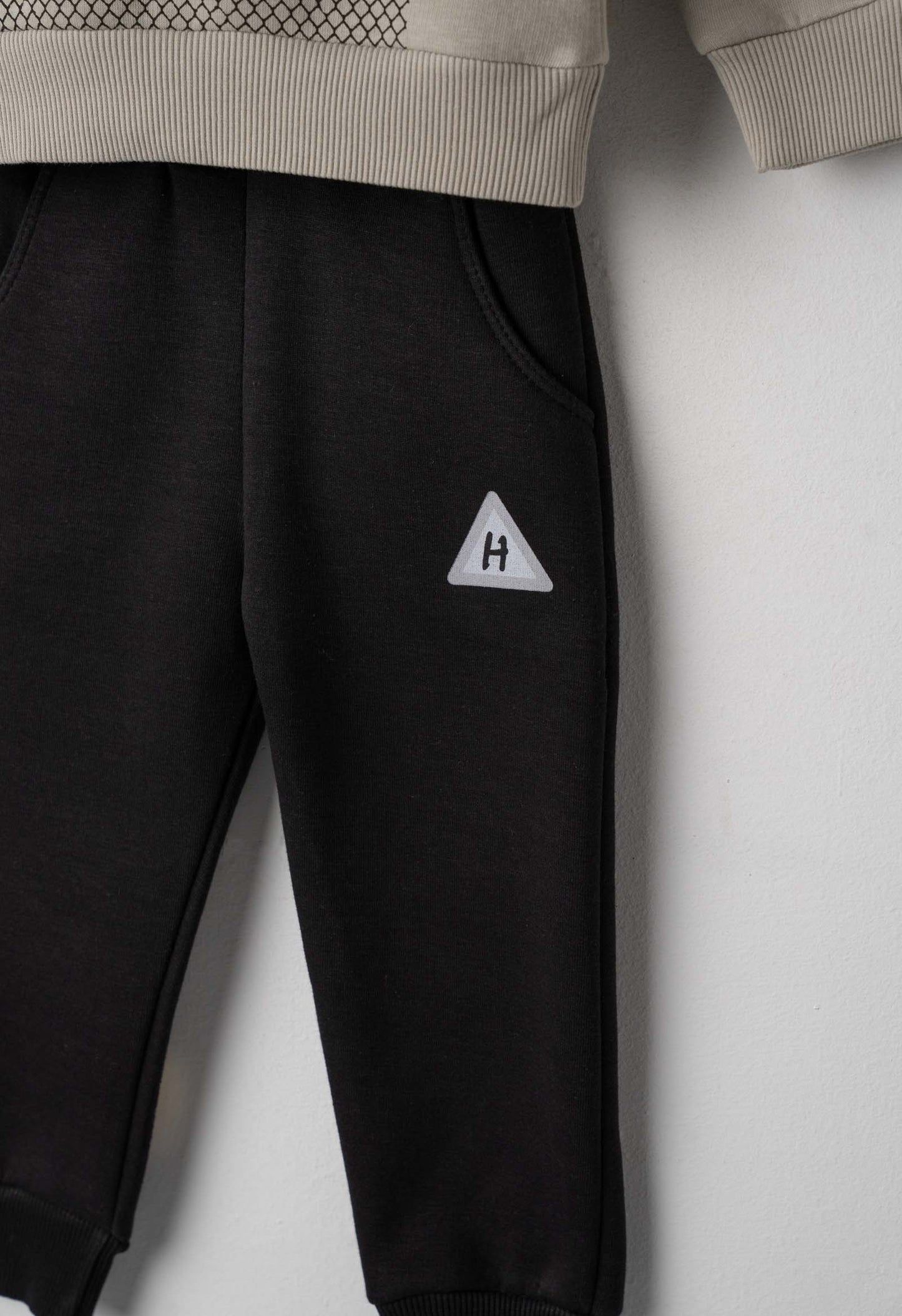 completo bimbo felpa cappuccio