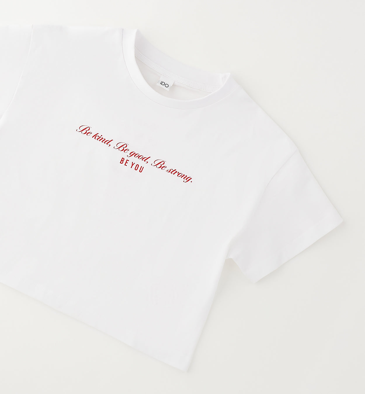 t-shirt miss corta