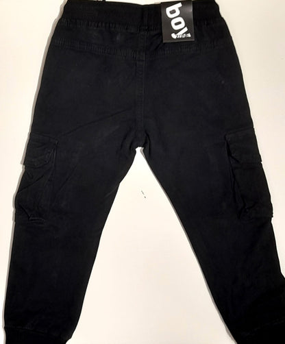 Pantalone con elastico alla caviglia