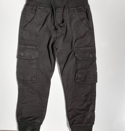 Pantalone con elastico alla caviglia